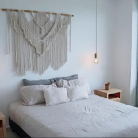 1m-6 With Direct Access To The Sea Apartamento Cartagena